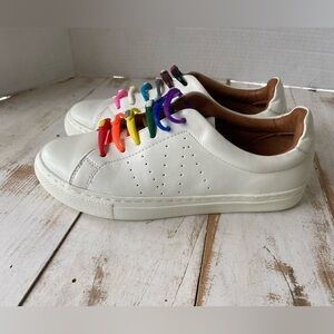 WAYNE FINKELSTEIN White cow leather LILY shoes Sneakers Wayne Flex sz 6 EUC